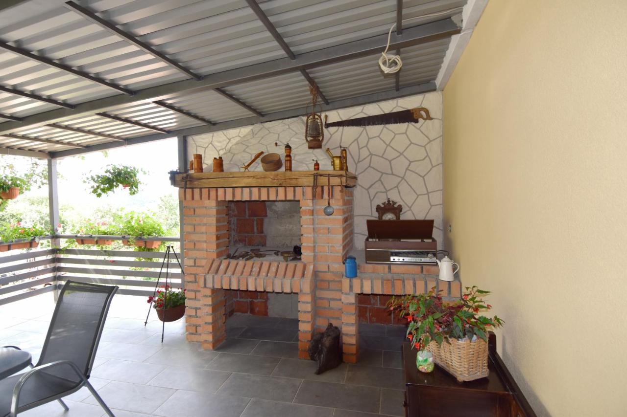 Vacation Home Vesna บริบีร์ ภายนอก รูปภาพ