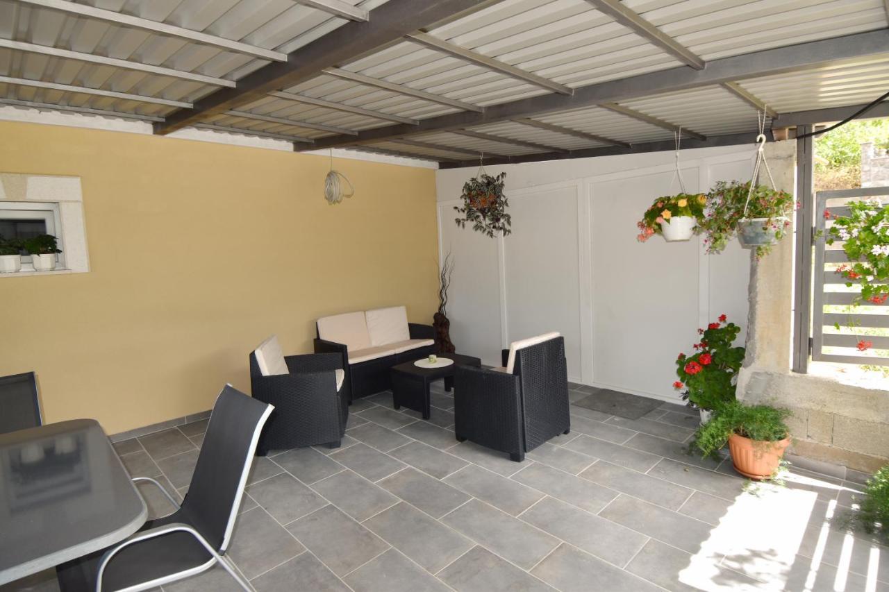Vacation Home Vesna บริบีร์ ภายนอก รูปภาพ