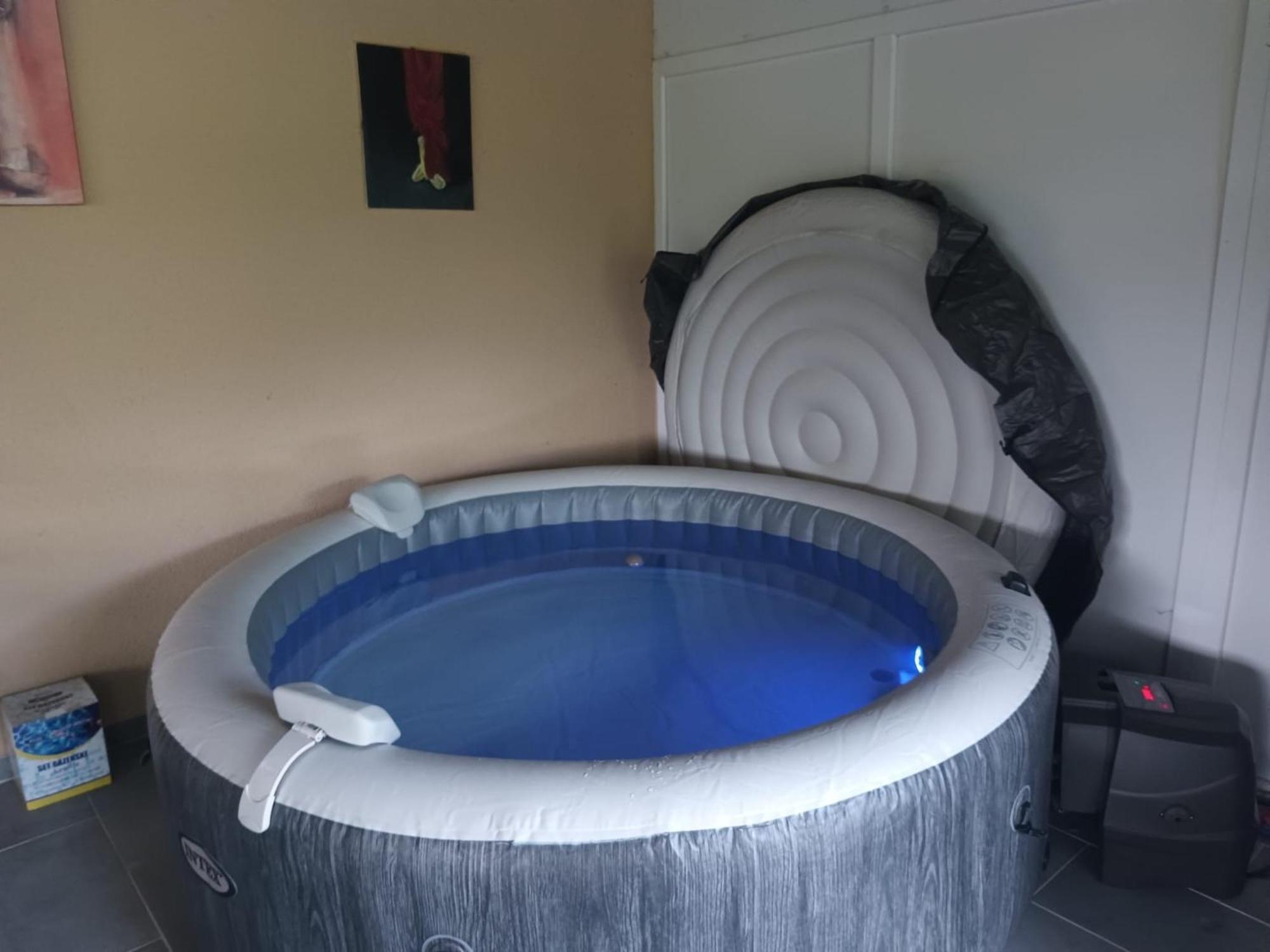 Vacation Home Vesna บริบีร์ ภายนอก รูปภาพ
