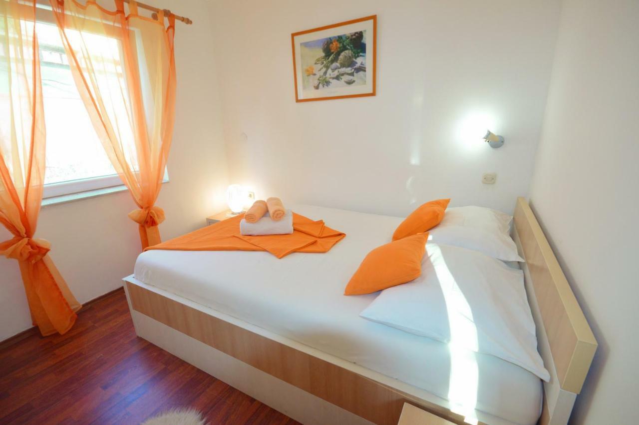 Vacation Home Vesna บริบีร์ ภายนอก รูปภาพ